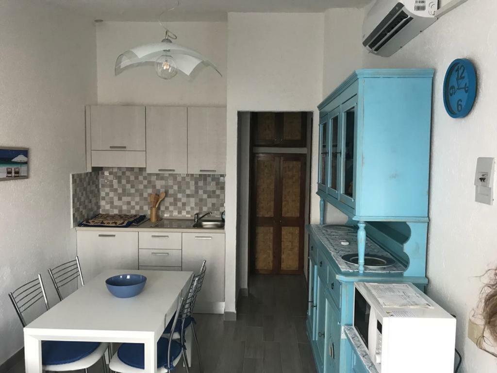 Bilocale Residence Gli Ulivi San Teodoro サン・テオドーロ エクステリア 写真